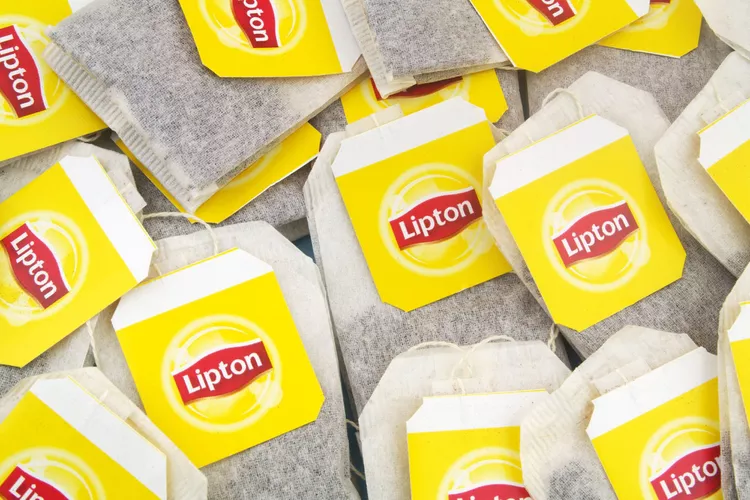 Lipton hard tea alcoholic beverage launch